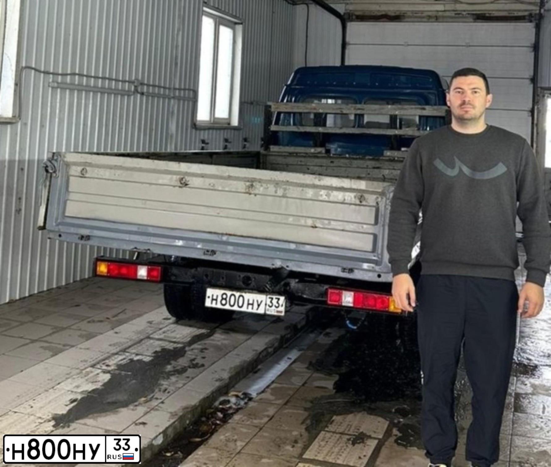 Фото автомобиля GAZ 3302 EL, 2006 — госномер В872ТЕ76. Цвет: сине-зеленый
