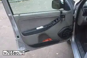 Фото автомобиля LADA 1118 KALINA, 2010 — госномер Т771АС797. Цвет: Серебристый