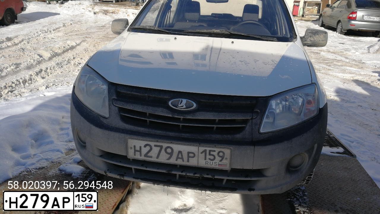 Фото автомобиля LADA 2190 GRANTA, 2013 — госномер В600ХЕ159. Цвет: Белый