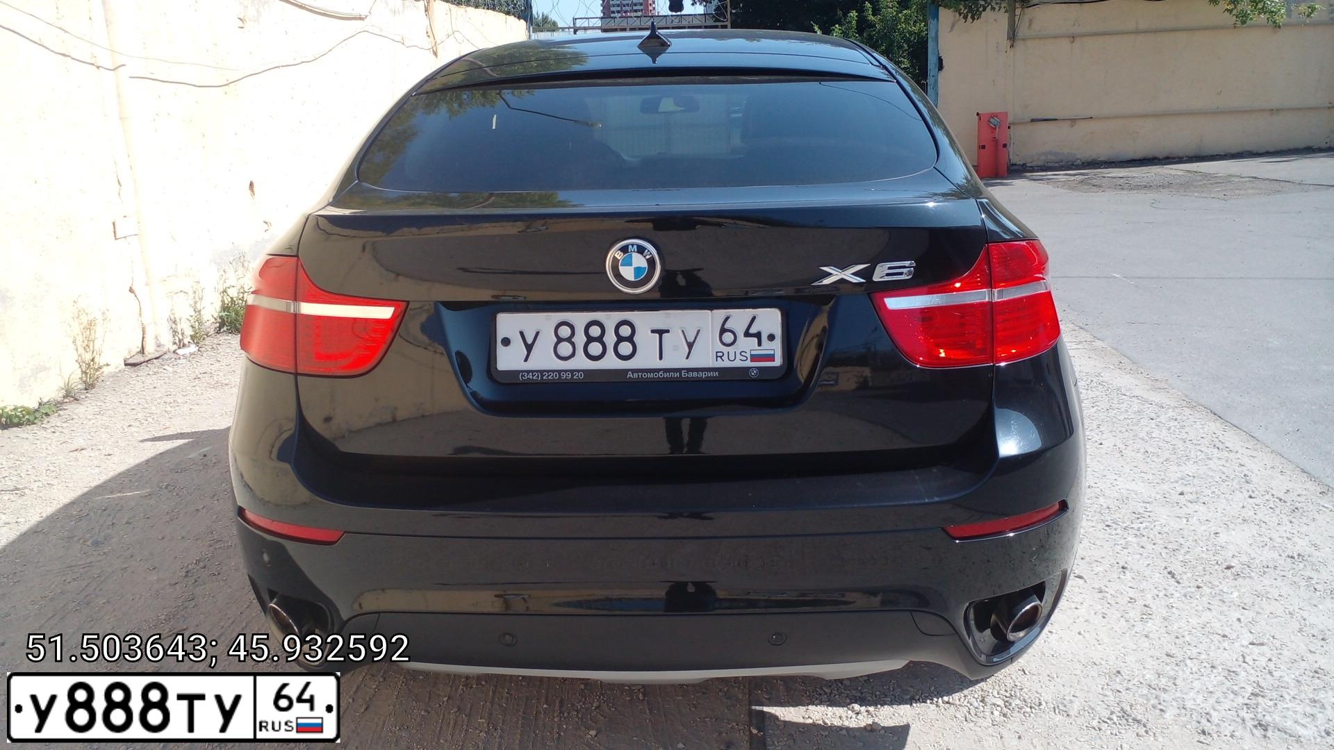 Фото автомобиля VOLKSWAGEN TOUAREG, 2004 — госномер В420ОО134. Цвет: ЧЕРНЫЙ