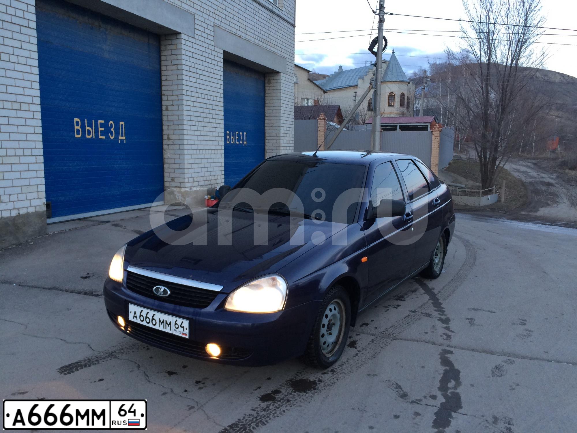 Фото автомобиля LADA 2172 PRIORA, 2008 — госномер Т414ОТ64. Цвет: ТЕМНО ЗЕЛЕНЫЙ