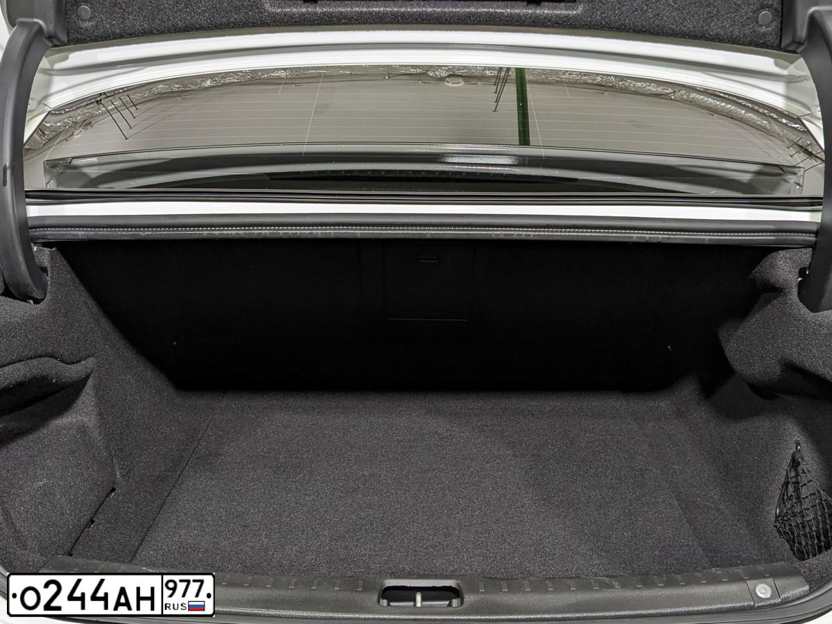 Фото автомобиля VOLVO S90, 2021 — госномер Х254СК797. Цвет: Белый