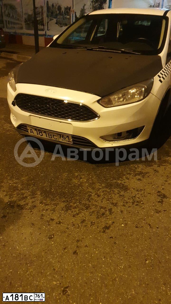 Фото автомобиля FORD FOCUS, 2017 — госномер А181ВС761. Цвет: БЕЛЫЙ