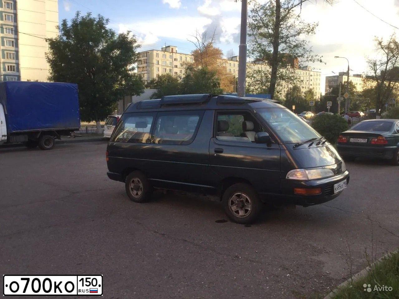 Фото автомобиля MERCEDES C-KLASSE, 2004 — госномер М271СС199. Цвет: ТЕМНО-СИНИЙ