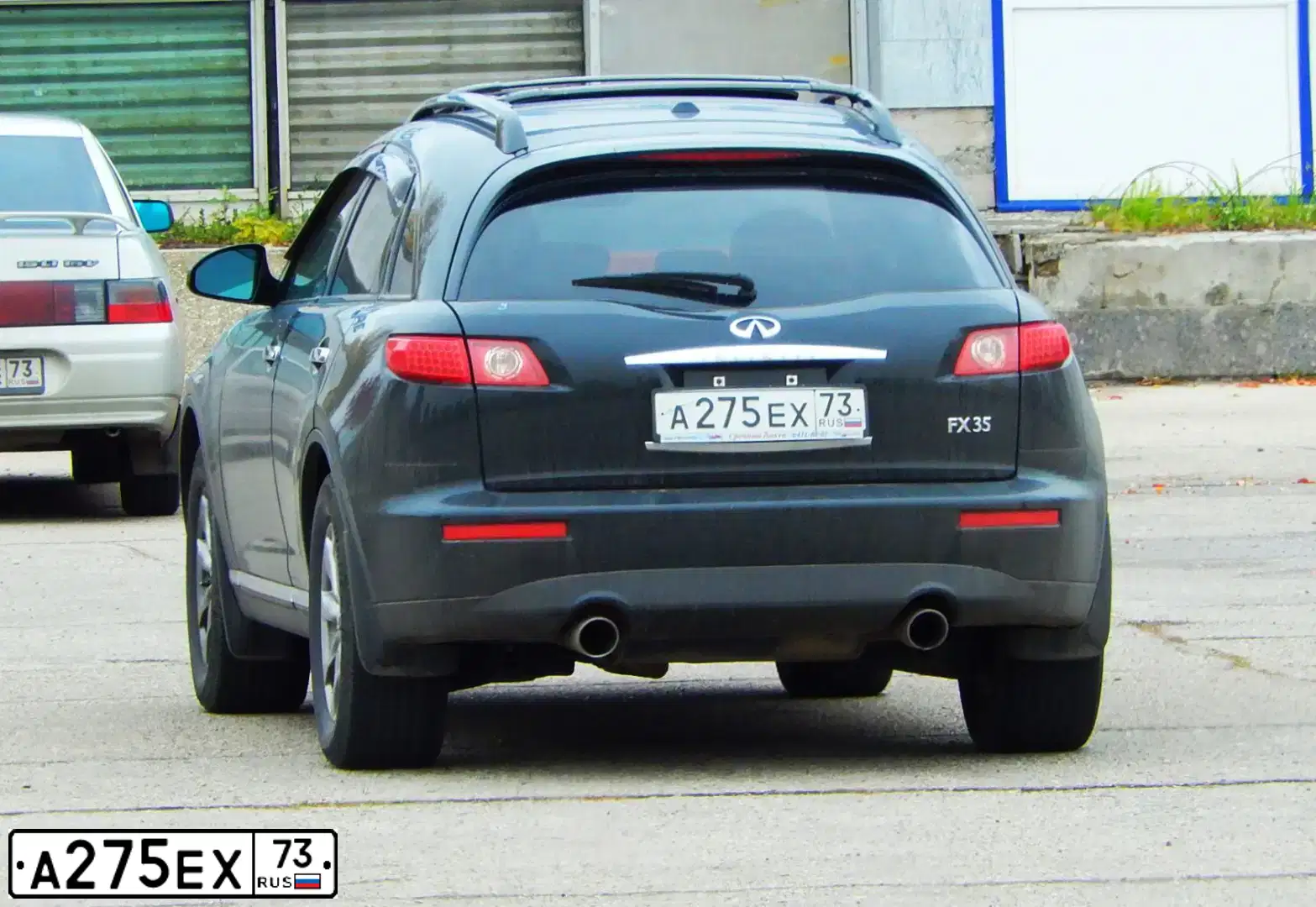 Фото автомобиля INFINITI QX70 /FX/, 2007 — госномер Х787ЕН197. Цвет: ЧЕРНЫЙ