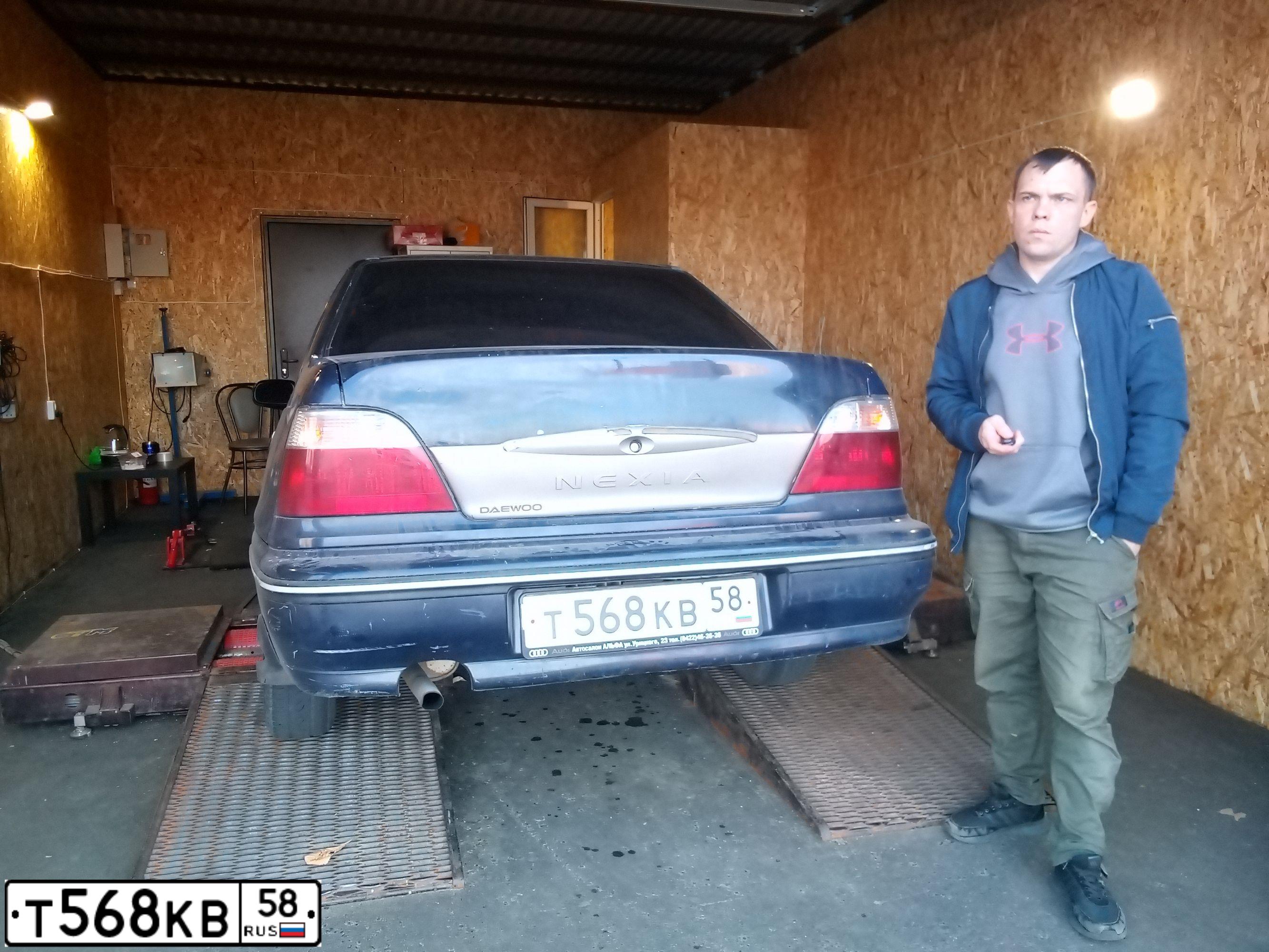 Фото автомобиля DAEWOO NEXIA, 2005 — госномер Т568КВ58. Цвет: синий