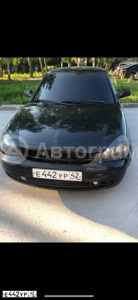 Фото автомобиля LADA 2170 PRIORA, 2009 — госномер Е442УР42. Цвет: ЗЕЛЕНЫЙ