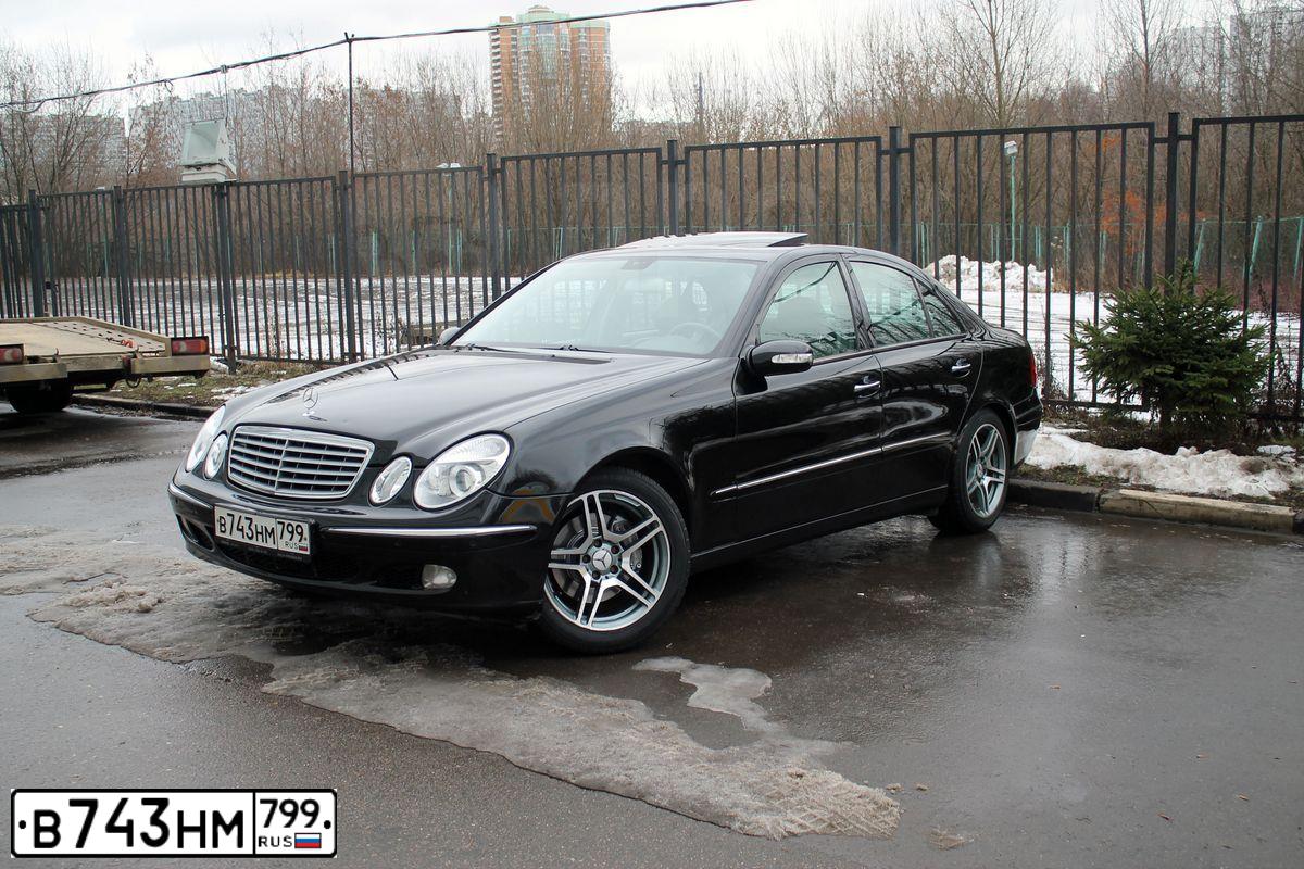 Фото автомобиля MERCEDES E-KLASSE, 2002 — госномер В743НМ799. Цвет: ЧЕРНЫЙ