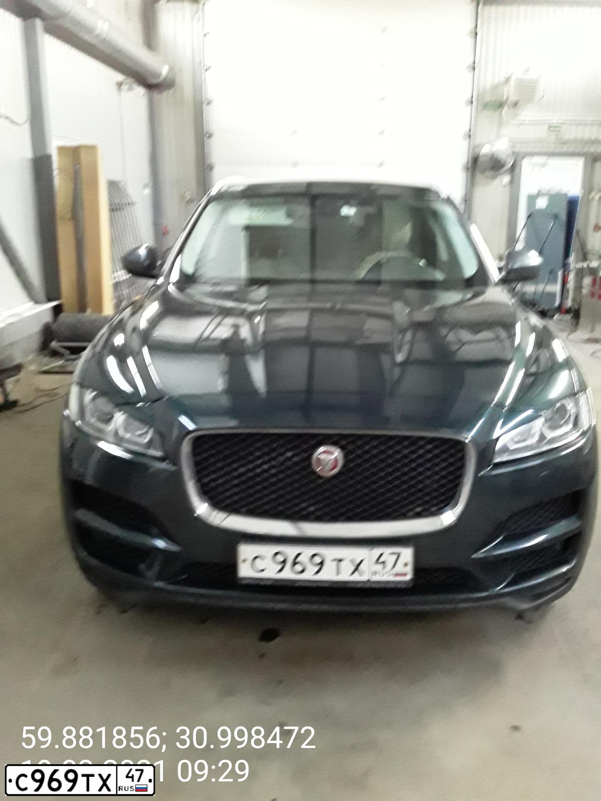 Фото автомобиля MERCEDES GLK-KLASSE, 2011 — госномер С969ТХ47. Цвет: СЕРЫЙ