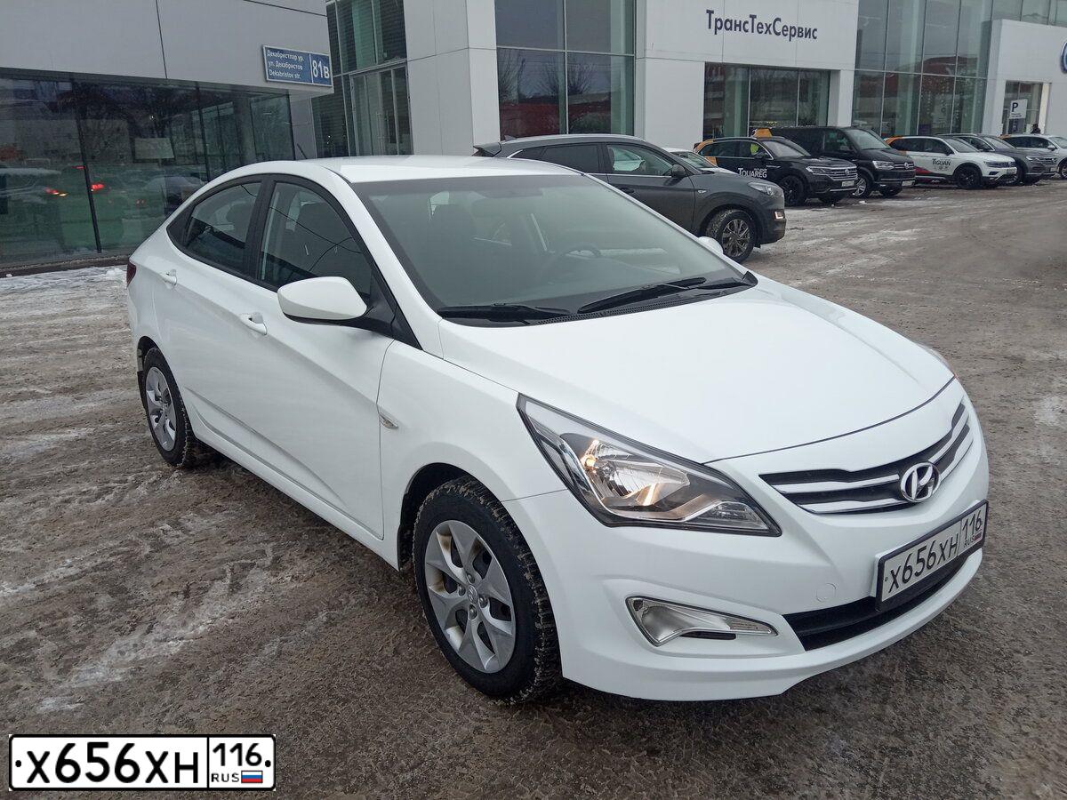 Фото автомобиля HYUNDAI SOLARIS, 2016 — госномер О313СР56. Цвет: Белый