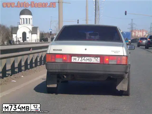 Фото автомобиля LADA 2109 SAMARA, 2001 — госномер М734МВ12. Цвет: СЕРЕБРИСТО ЖЕЛТО-ЗЕЛЕНЫЙ