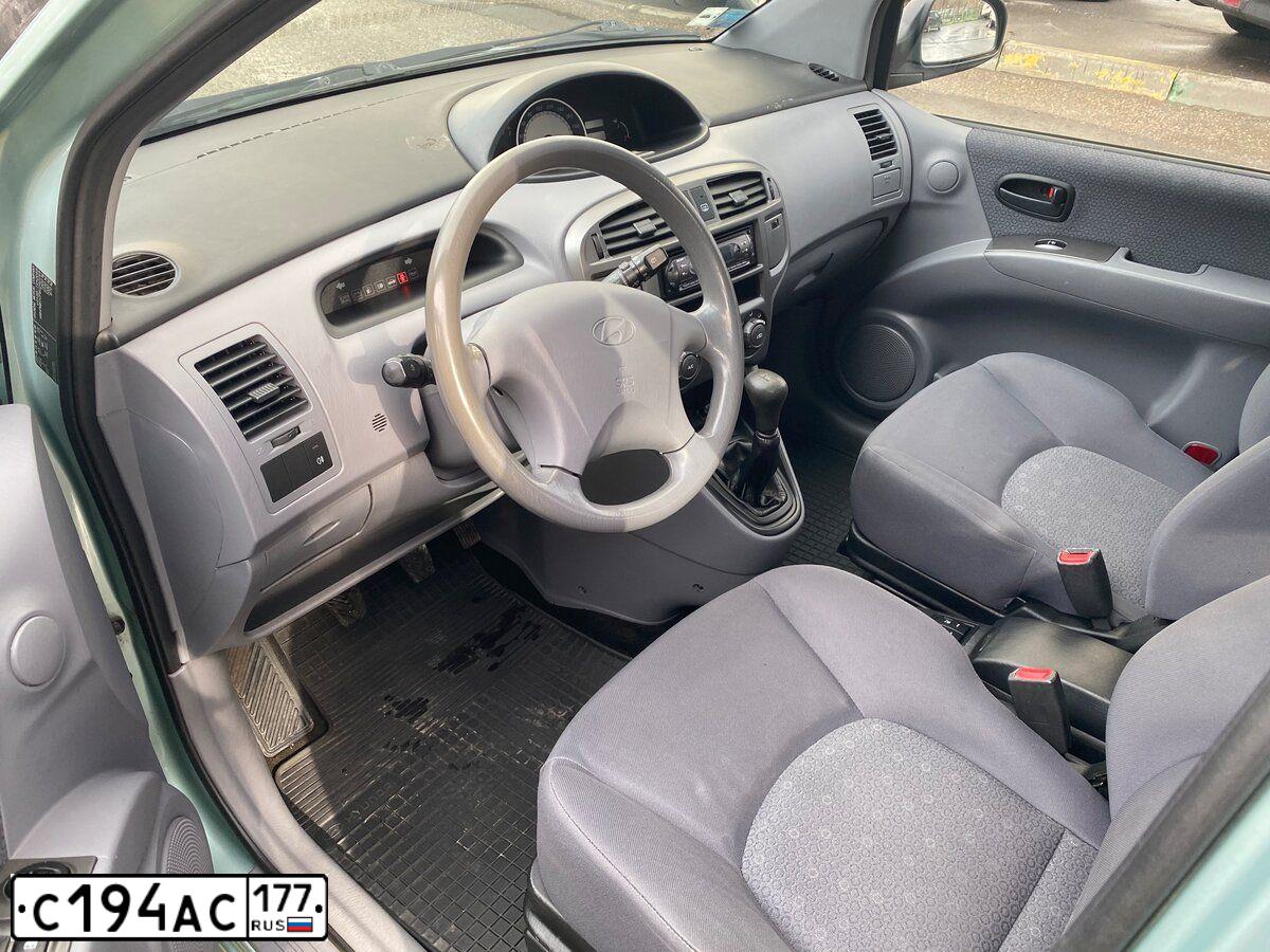 Фото автомобиля HYUNDAI MATRIX, 2005 — госномер К227ЕР53. Цвет: СВЕТЛО-СЕРО-ЗЕЛЕНЫЙ