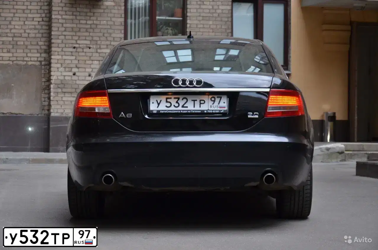 Фото автомобиля AUDI A6, 2004 — госномер У532ТР97. Цвет: ЧЕРНЫЙ