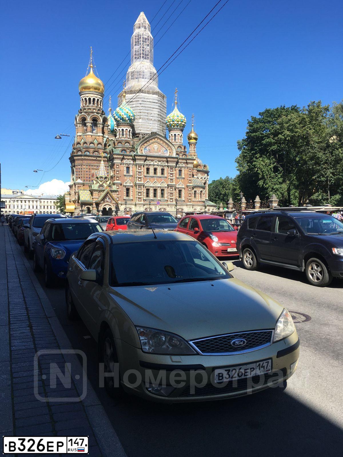 Фото автомобиля FORD MONDEO, 2006 — госномер В326ЕР147. Цвет: ЗОЛОТИСТЫЙ