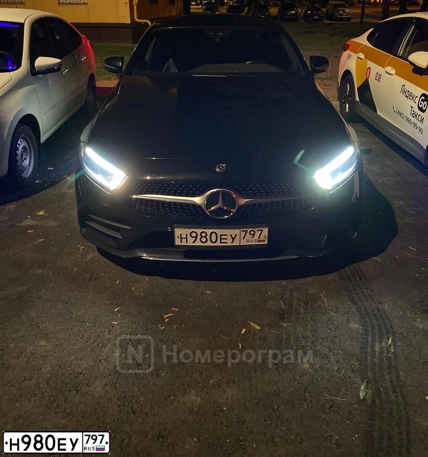Фото автомобиля МЕРСЕДЕС-БЕНЦ СLS 350 D 4MATIC, 2020 — госномер Н980ЕУ797. Цвет: ЧЕРНЫЙ