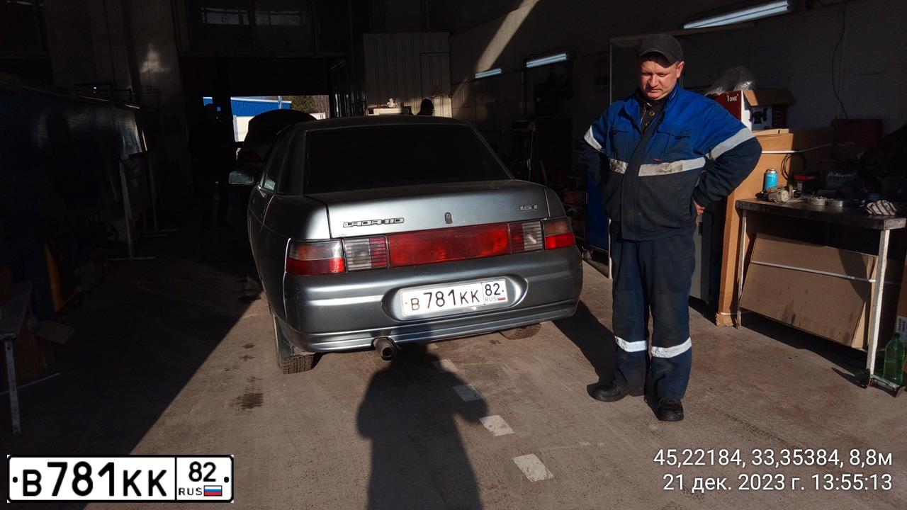 Фото автомобиля LADA 2110, 2006 — госномер В781КК82. Цвет: СРЕДНИЙ СЕРО-ЗЕЛЕНЫЙ МЕТ