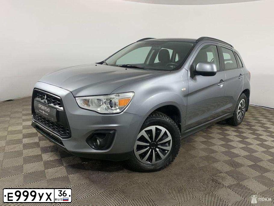 Фото автомобиля MITSUBISHI ASX, 2012 — госномер Е999УХ36. Цвет: СЕРЫЙ
