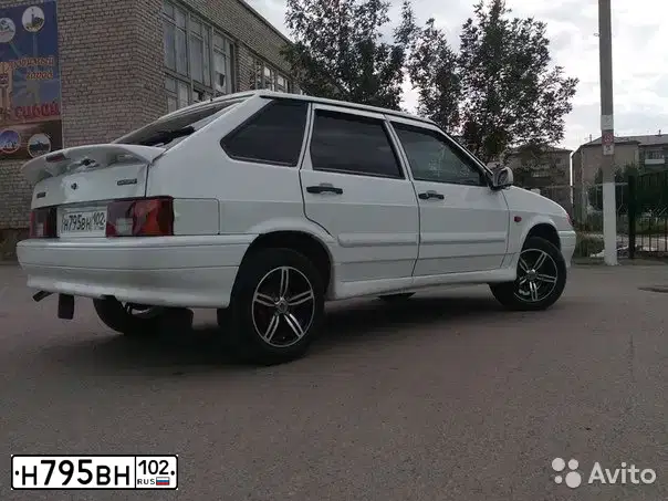 Фото автомобиля LADA 2114 SAMARA, 2012 — госномер С606ОХ102. Цвет: Белый