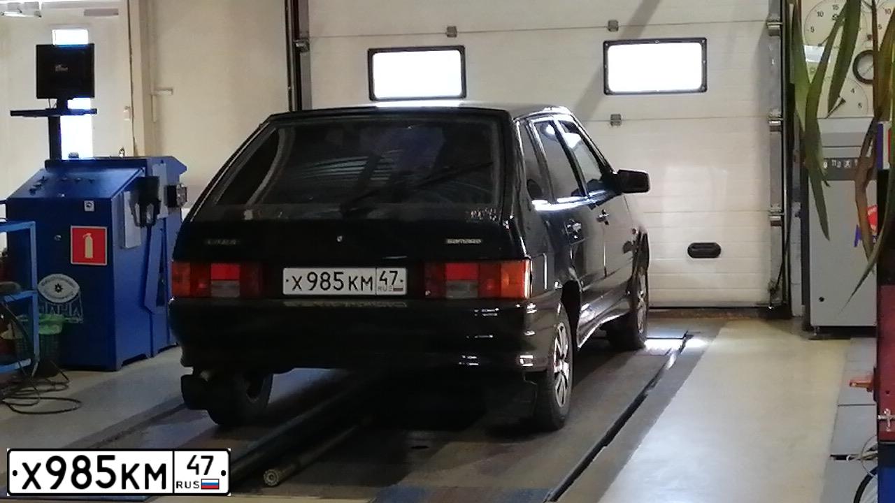 Фото автомобиля LADA 2114 SAMARA, 2011 — госномер Е598НУ51. Цвет: Сине-Черный