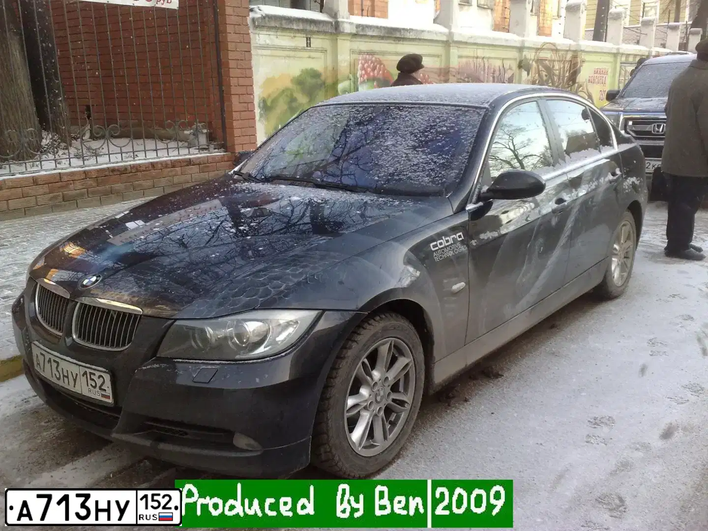 Фото автомобиля BMW SERIE 3, 2005 — госномер Н561ВС198. Цвет: ЧЕРНЫЙ