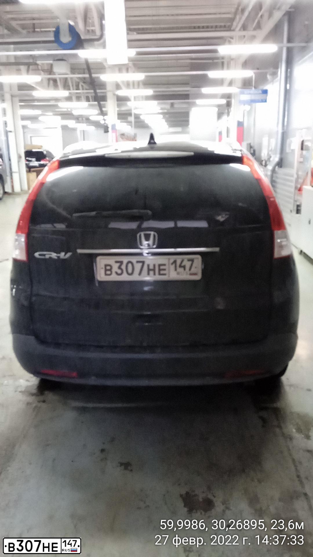 Фото автомобиля HONDA CR-V, 2013 — госномер В307НЕ147. Цвет: ЧЕРНЫЙ