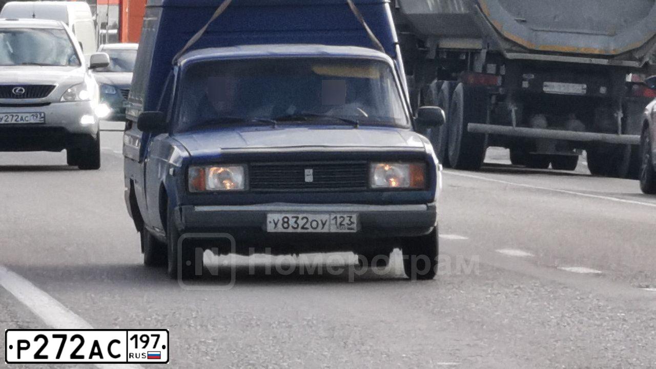 Фото автомобиля OPEL ASTRA, 2007 — госномер У927ХР790. Цвет: ЧЕРНЫЙ