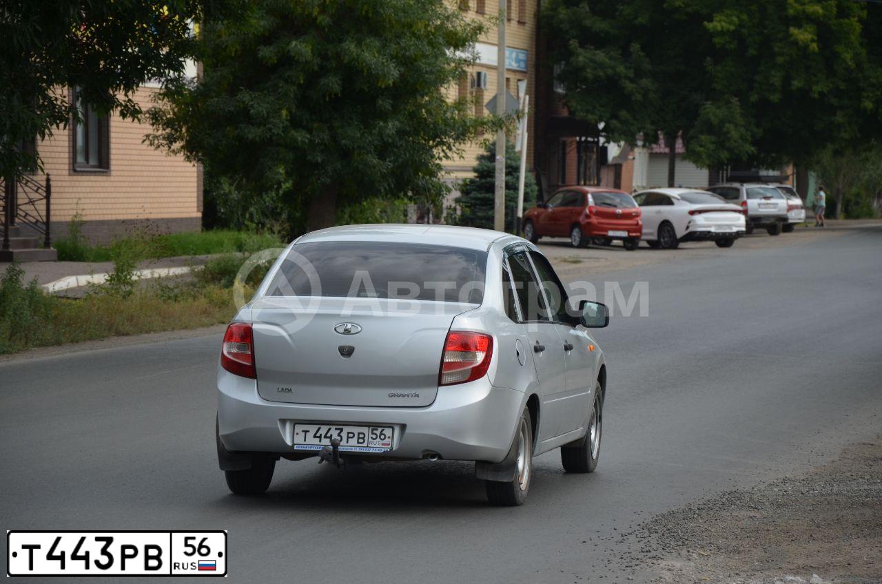 Фото автомобиля LADA 2190 GRANTA, 2013 — госномер Т443РВ56. Цвет: СЕРЕБРИСТЫЙ