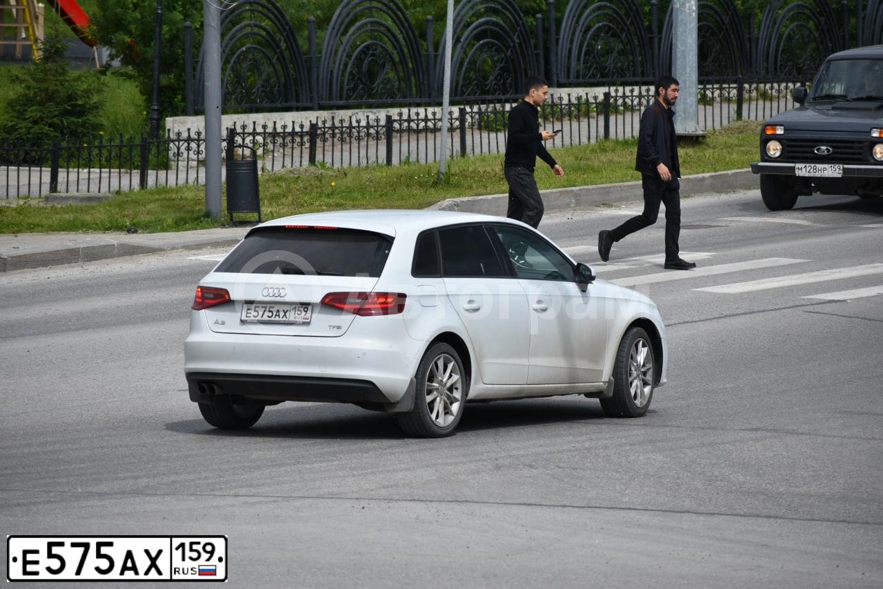 Фото автомобиля AUDI A3, 2013 — госномер Е575АХ159