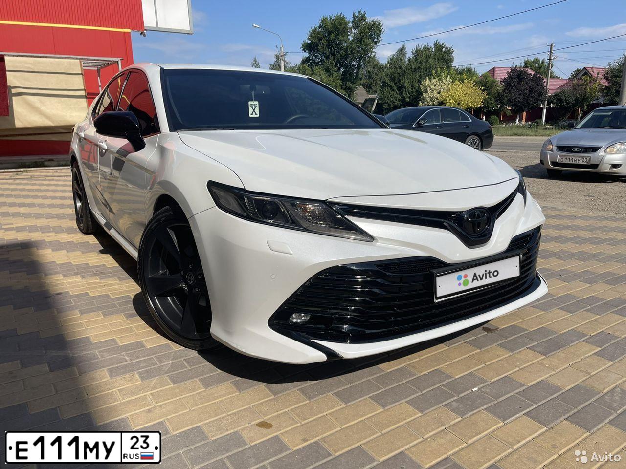 Фото автомобиля LADA 2172 PRIORA, 2012 — госномер Е111МУ23. Цвет: ТЕМНО ВИШНЕВЫЙ