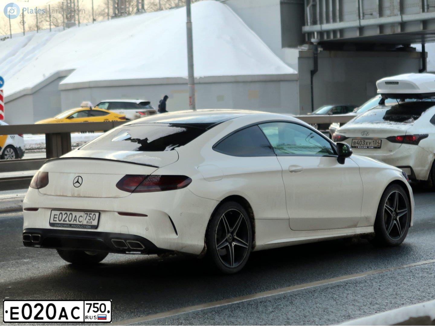 Фото автомобиля МЕРСЕДЕС-БЕНЦ C200 4MATIC, 2018 — госномер Е675СХ797. Цвет: БЕЛЫЙ