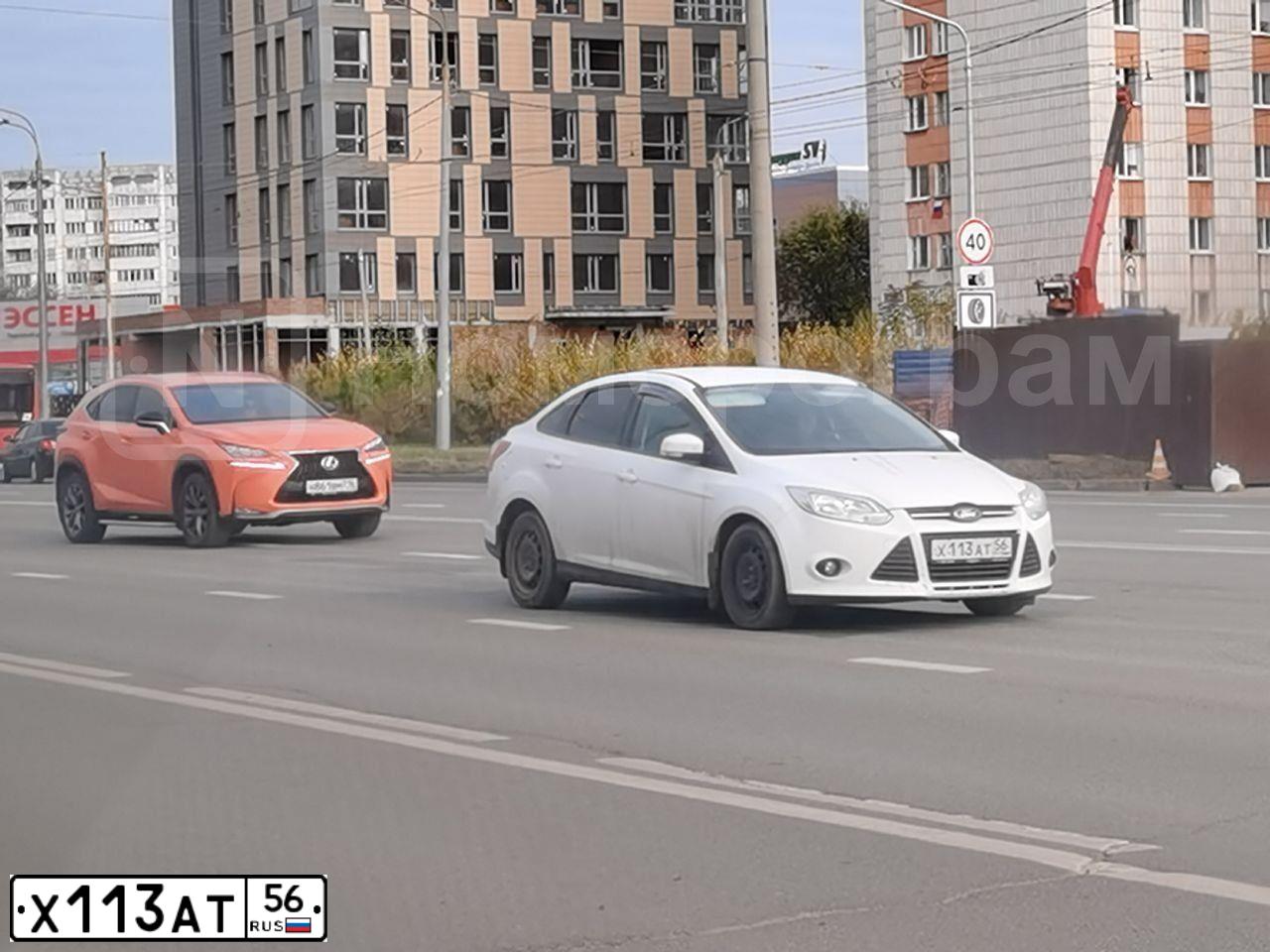 Фото автомобиля FORD FOCUS, 2014 — госномер К193АУ716. Цвет: Белый