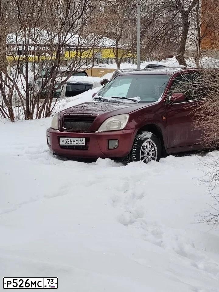 Фото автомобиля CHERY TIGGO, 2007 — госномер Р526МС73. Цвет: Красный