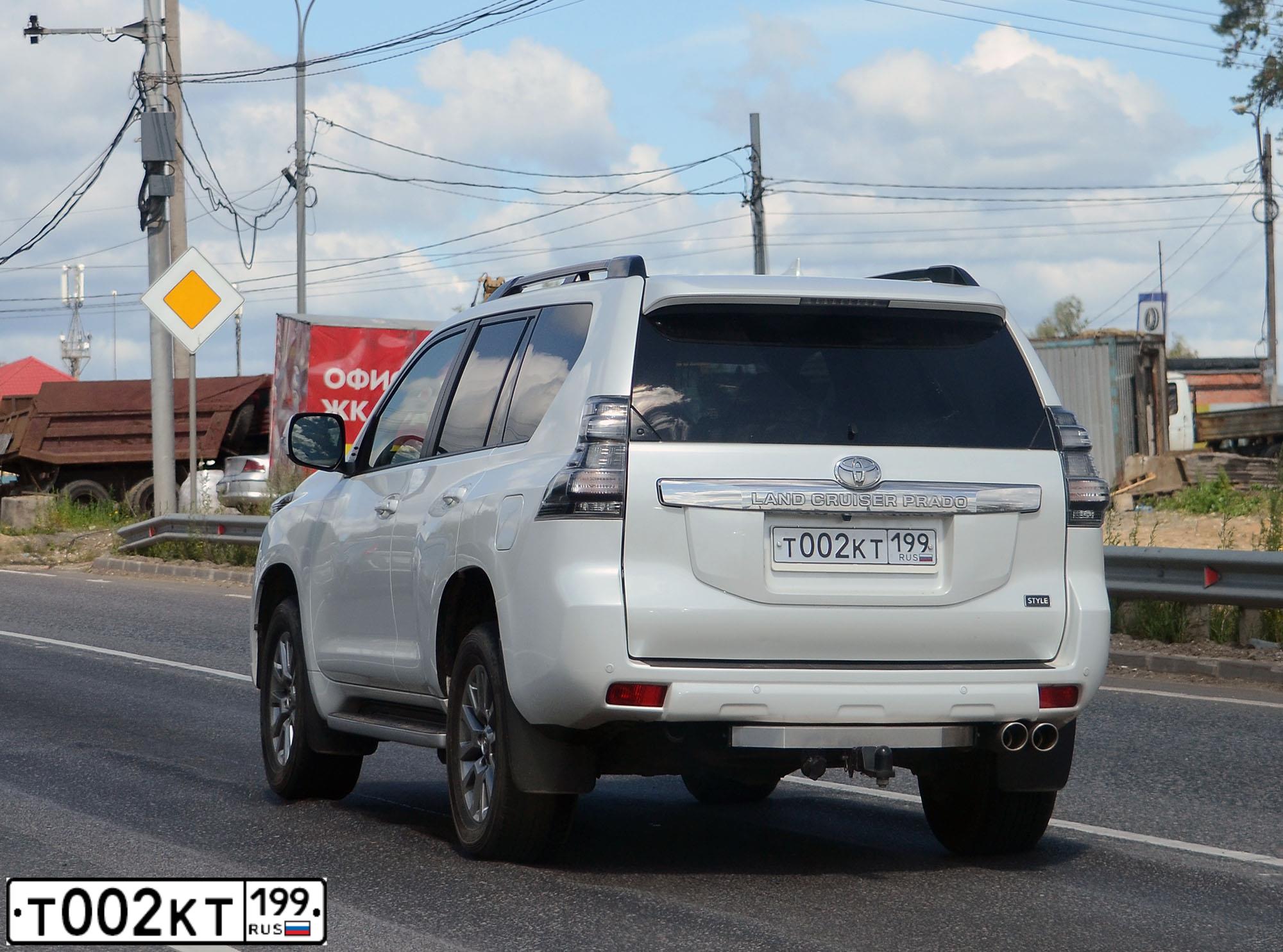 Фото автомобиля NISSAN X-TRAIL, 2008 — госномер В870УА37. Цвет: ЧЕРНЫЙ