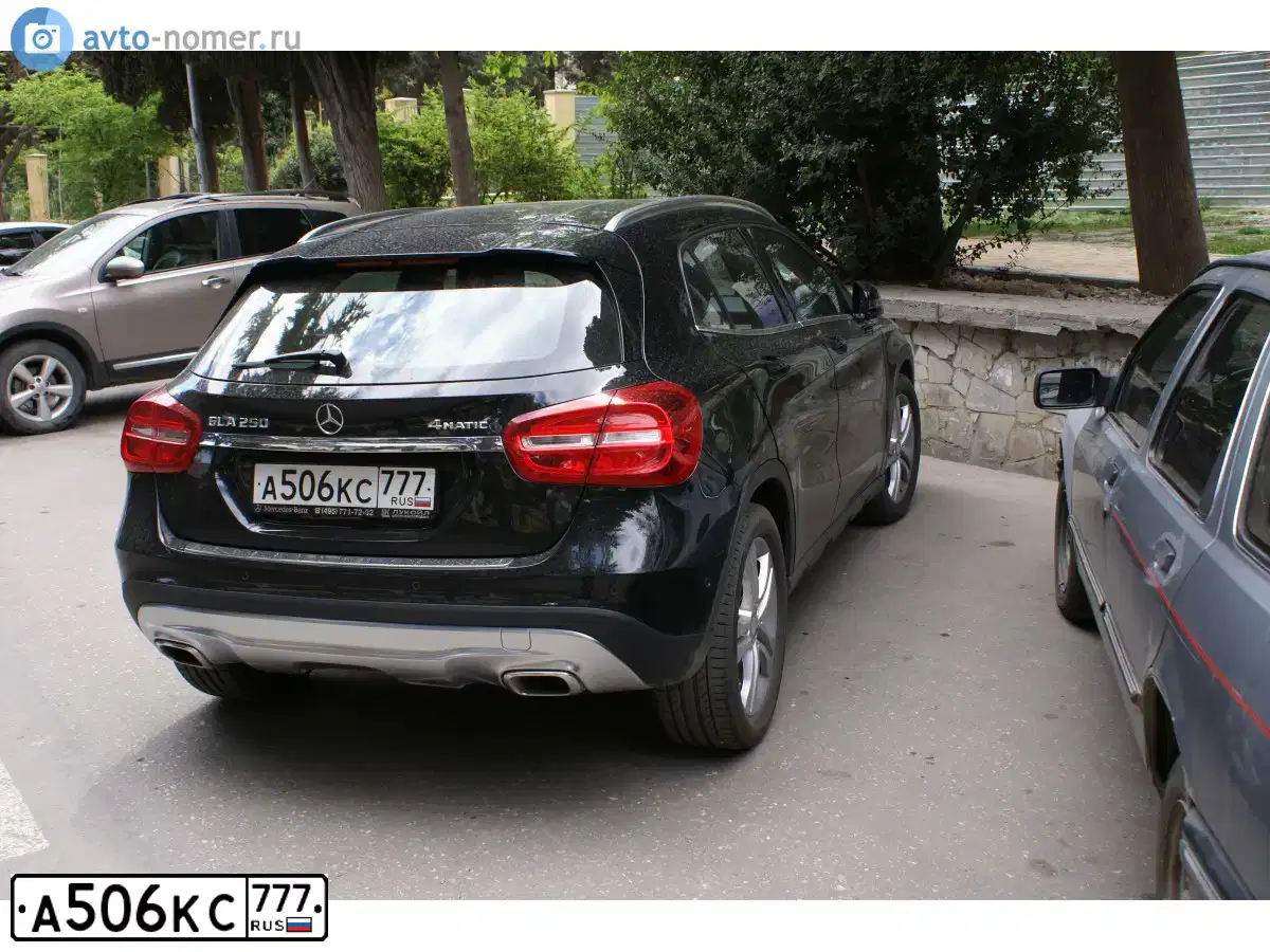 Фото автомобиля MERCEDES GLA-KLASSE, 2014 — госномер А506КС777. Цвет: ЧЕРНЫЙ