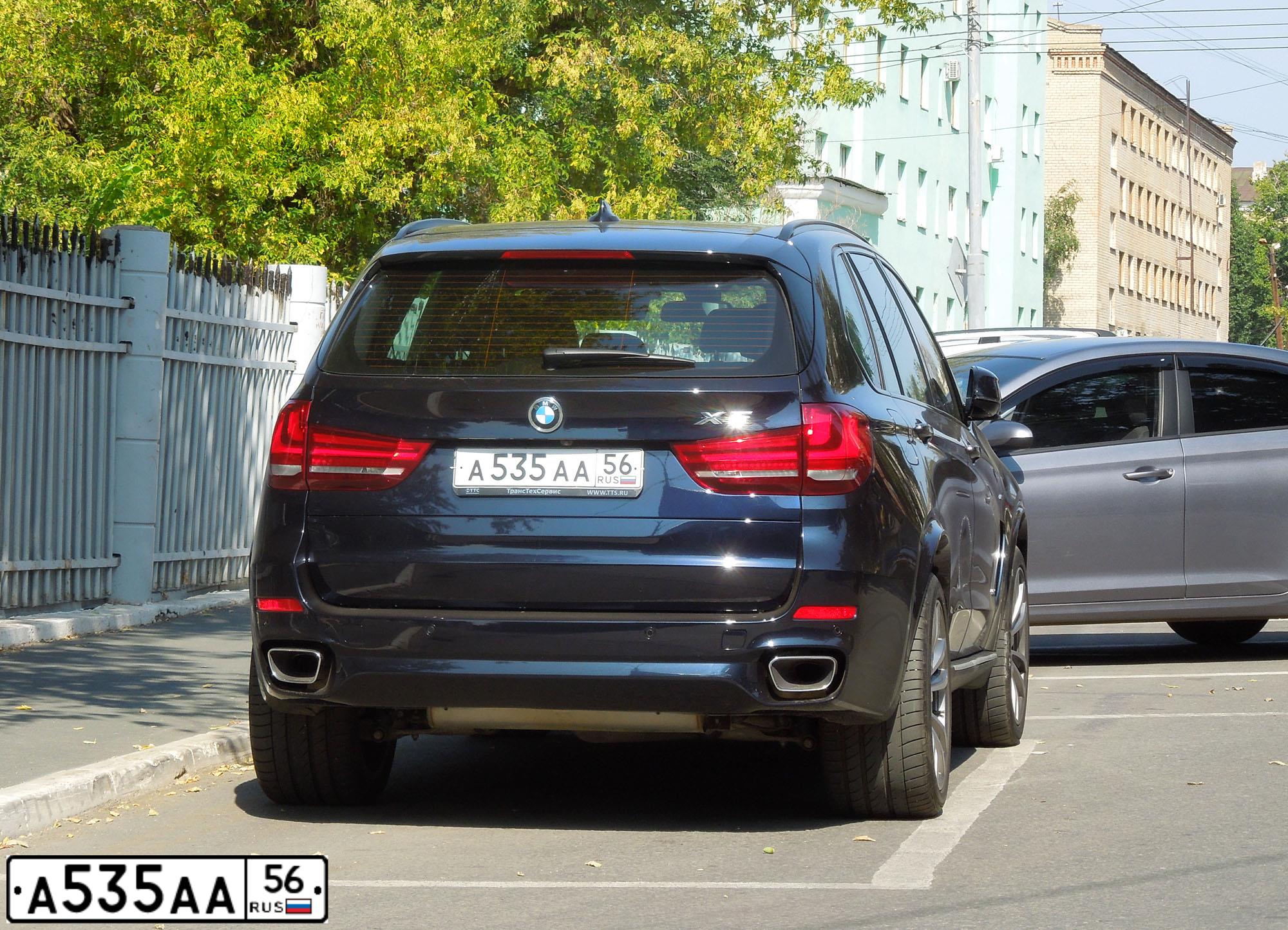 Фото автомобиля BMW X5, 2017 — госномер А535АА56. Цвет: ЧЕРНЫЙ