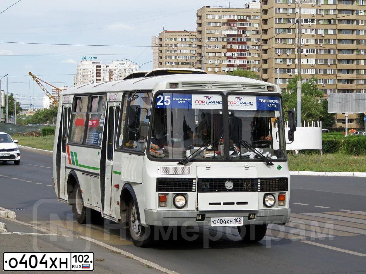 Фото автомобиля PAZ 3205, 2009 — госномер О404ХН102. Цвет: Белый