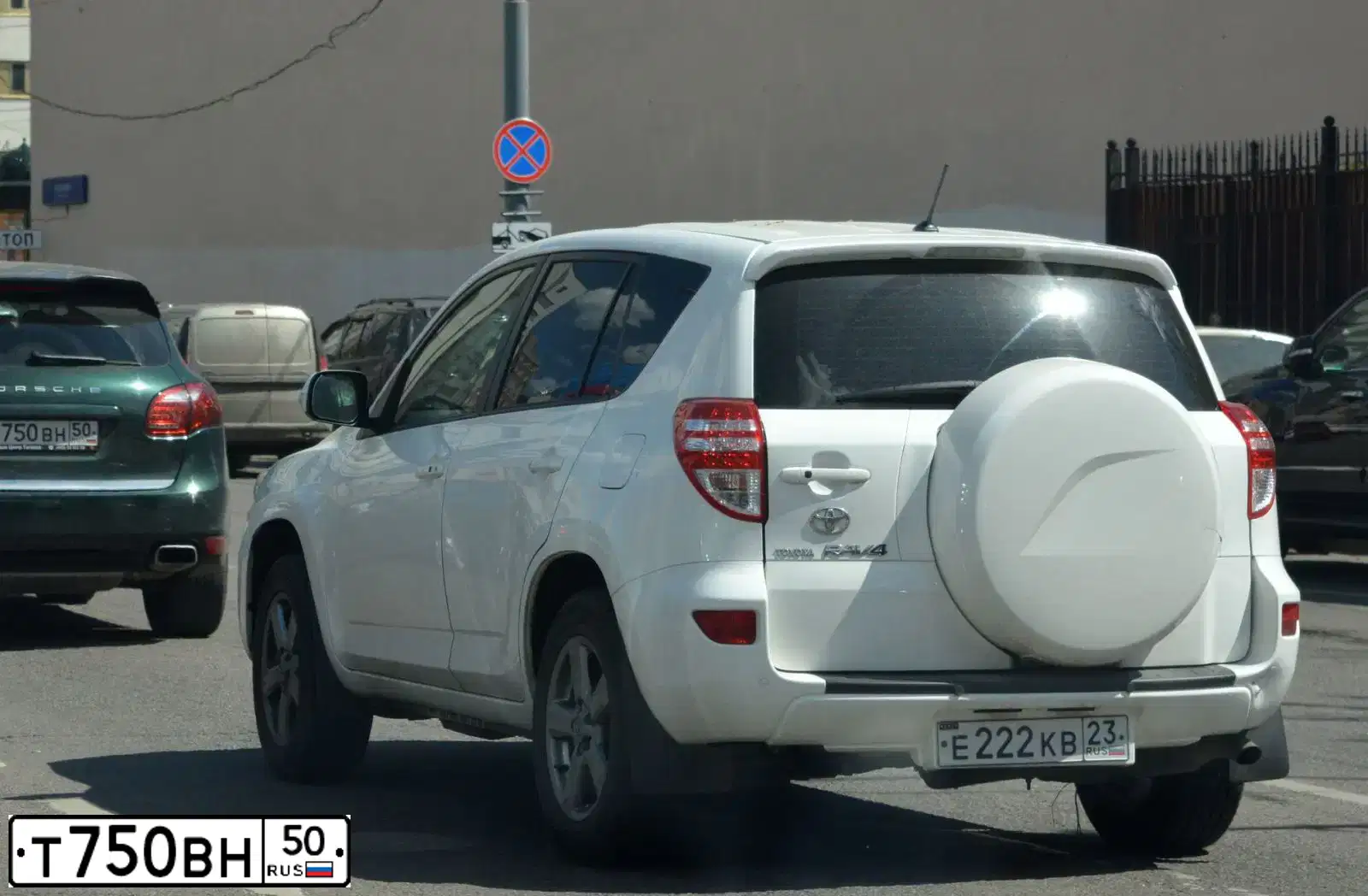 Фото автомобиля LADA 2106, 1993 — госномер В337ВН21