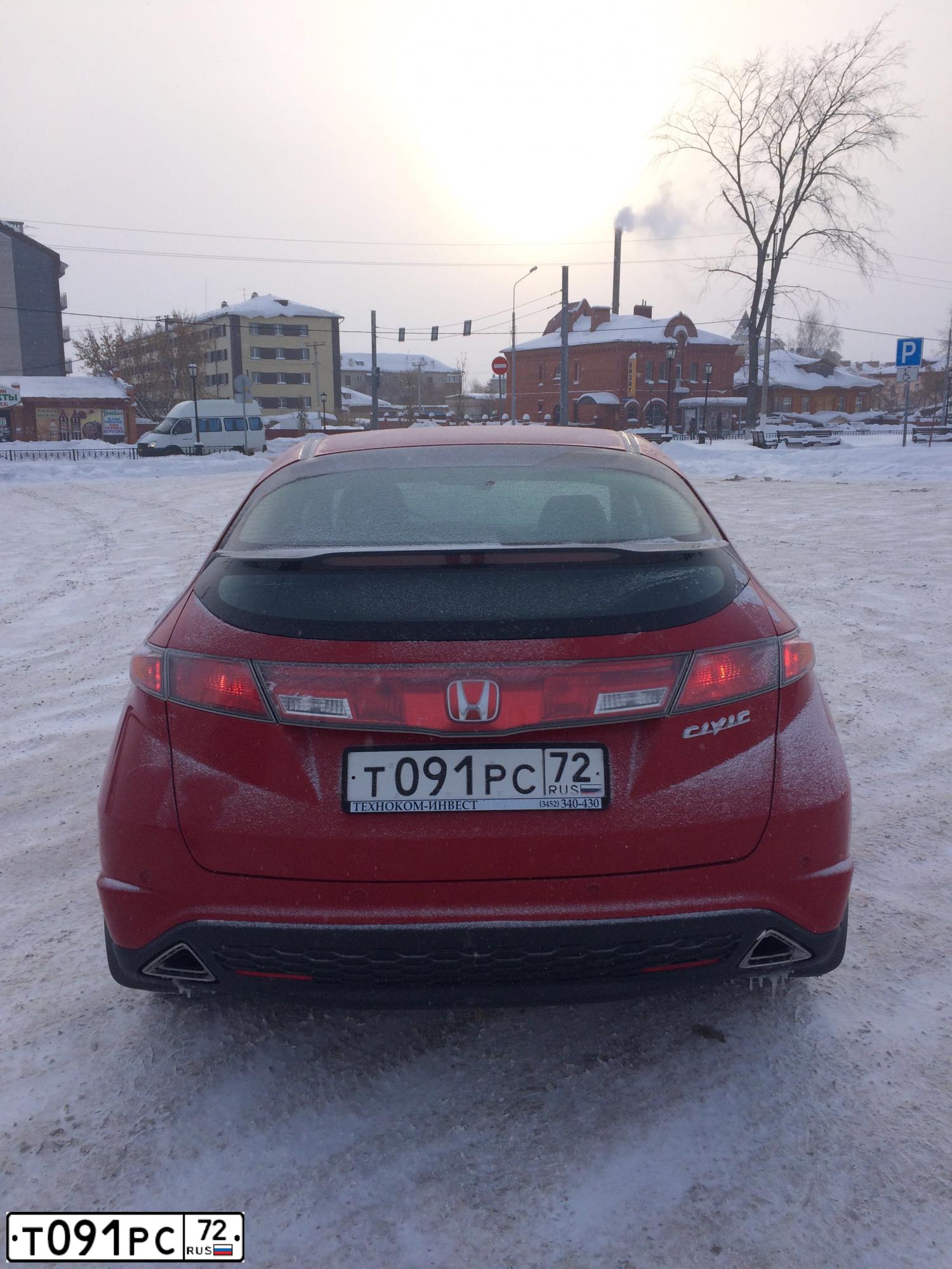 Фото автомобиля HONDA CIVIC, 2008 — госномер Т091РС72. Цвет: КРАСНЫЙ
