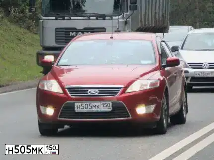 Фото автомобиля FORD MONDEO, 2008 — госномер Н505МК150. Цвет: КРАСНЫЙ ТЕМНЫЙ