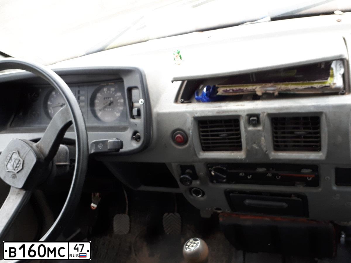 Фото автомобиля GAZ 3302 EL, 2002 — госномер В160МС47. Цвет: Белый