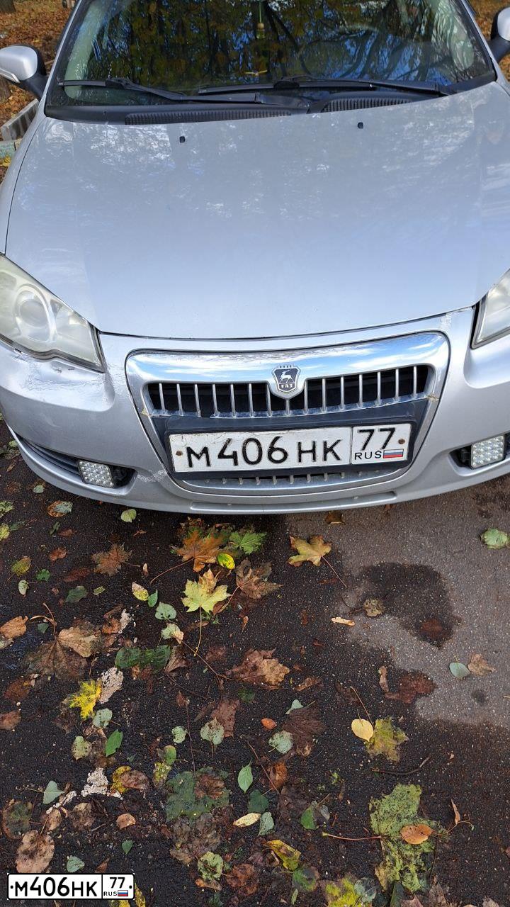 Фото автомобиля GAZ WOLGA SIBER, 2010 — госномер М406НК77. Цвет: Серебристый