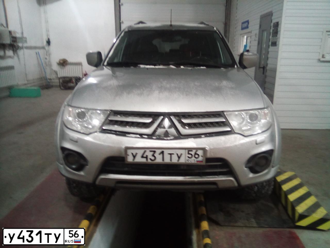 Фото автомобиля PAZ 3205, 2009 — госномер У431СУ56. Цвет: Белый