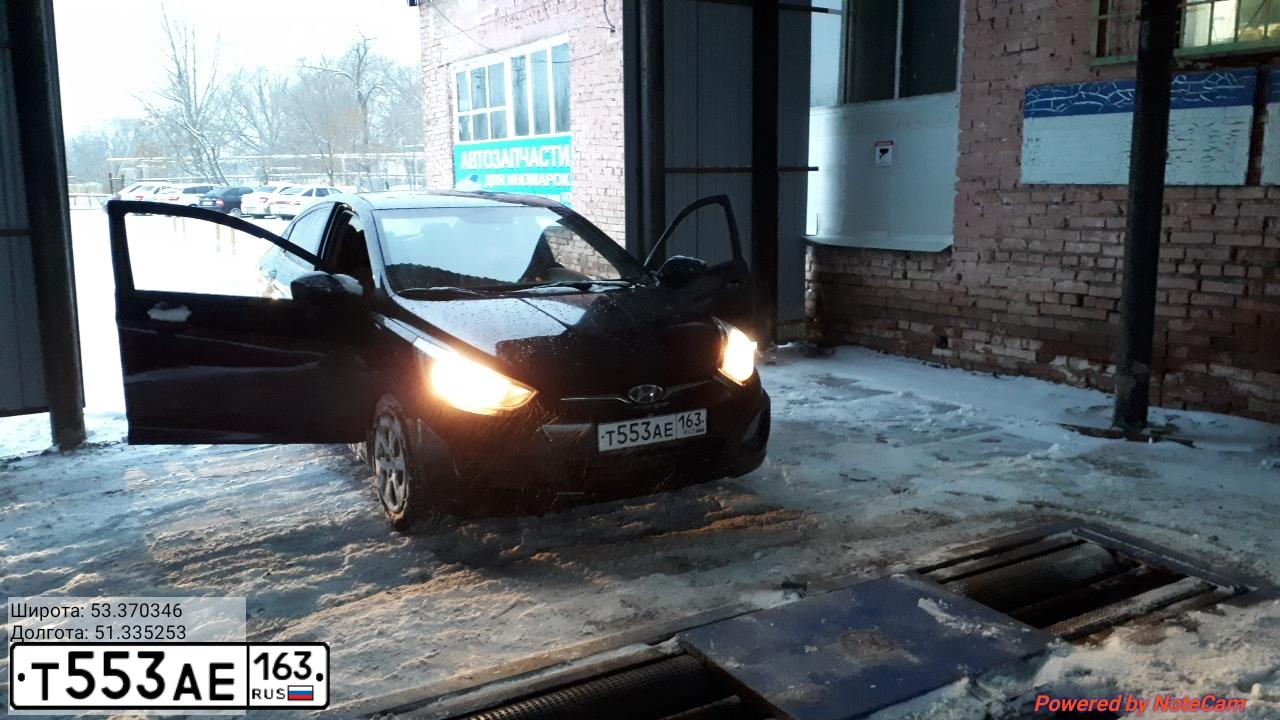 Фото автомобиля HYUNDAI SOLARIS, 2012 — госномер Т553АЕ163. Цвет: ЧЕРНЫЙ