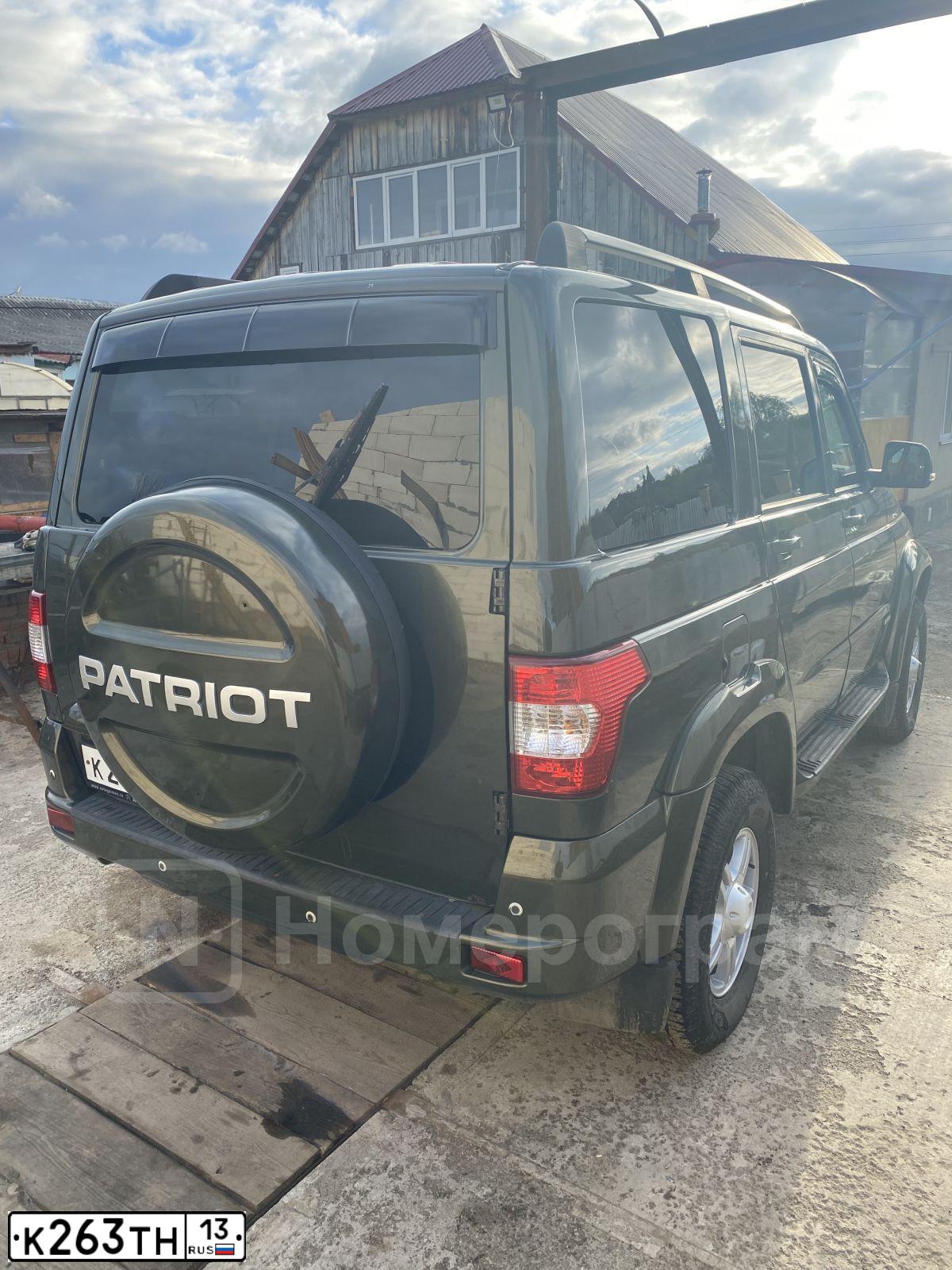 Фото автомобиля UAZ 3163 PATRIOT, 2015 — госномер К263ТН13. Цвет: Золотой лист металлик