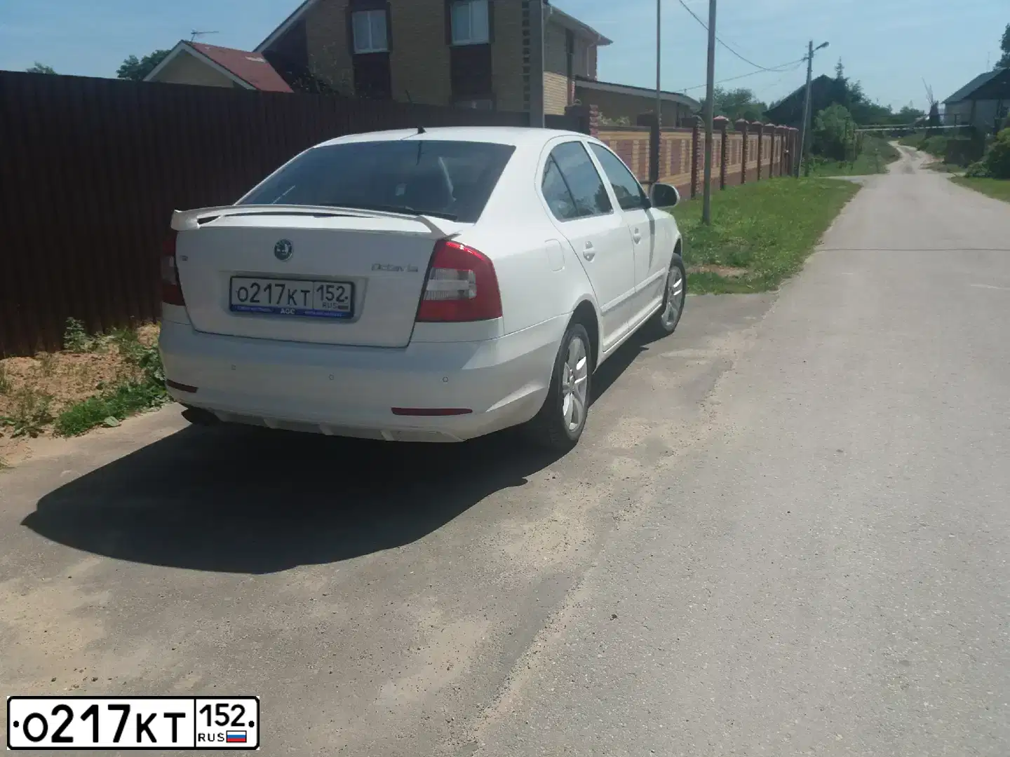Фото автомобиля SKODA OCTAVIA, 2013 — госномер О217КТ152. Цвет: Белый