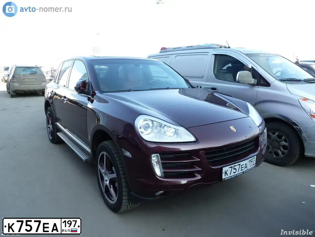 Фото автомобиля PORSCHE CAYENNE, 2008 — госномер Р969ВР199. Цвет: ВИШНЕВЫЙ ТЕМНЫЙ