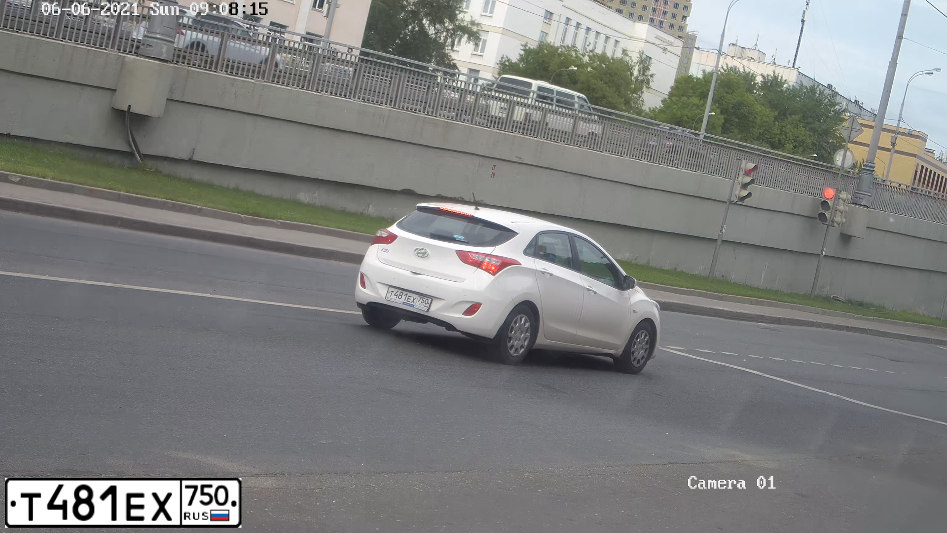 Фото автомобиля HYUNDAI I30, 2014 — госномер Т481ЕХ750. Цвет: Белый