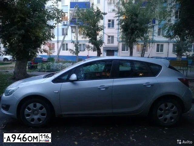 Фото автомобиля OPEL ASTRA, 2013 — госномер А946ОМ116. Цвет: СВ. СЕРЕБРИСТЫЙ МЕТАЛЛИК
