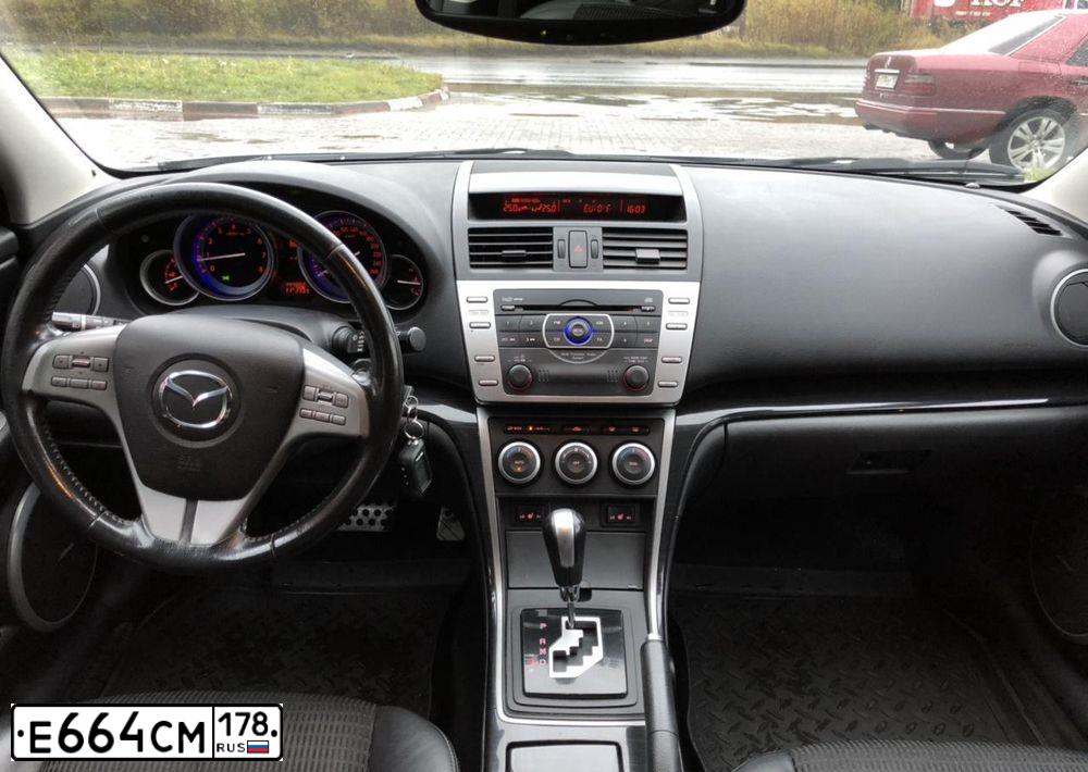 Фото автомобиля MAZDA 6, 2008 — госномер М113РН10. Цвет: СЕРЕБРИСТЫЙ