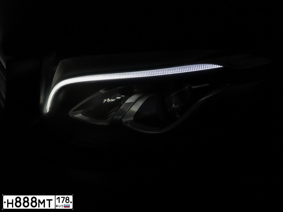 Фото автомобиля MERCEDES GL-KLASSE, 2012 — госномер У212УО76. Цвет: Коричневый
